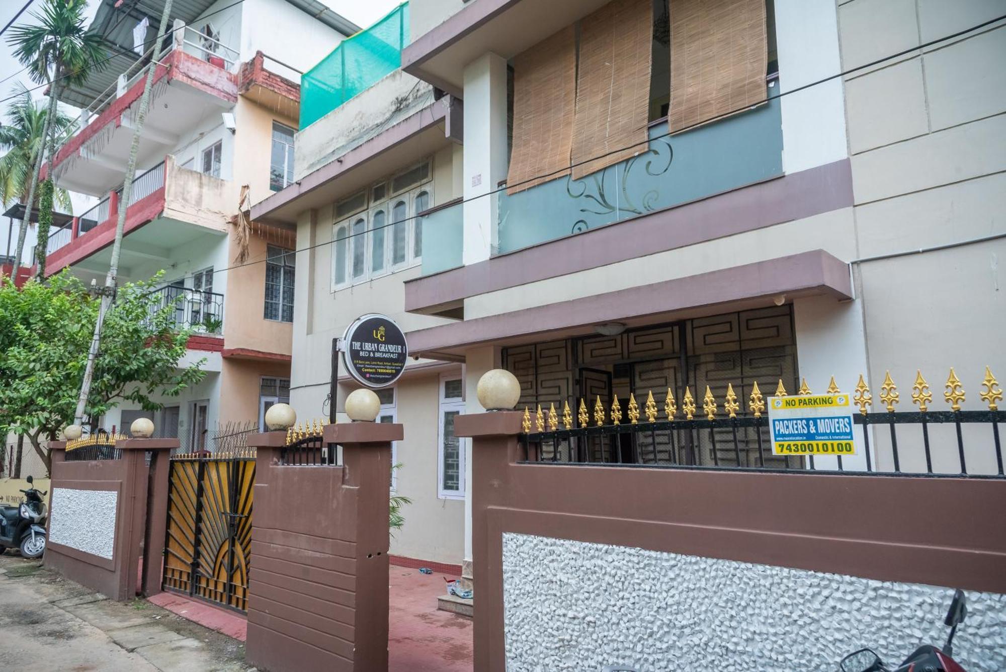 Bed and Breakfast The Urban Grandeur 1 à Guwahati Extérieur photo